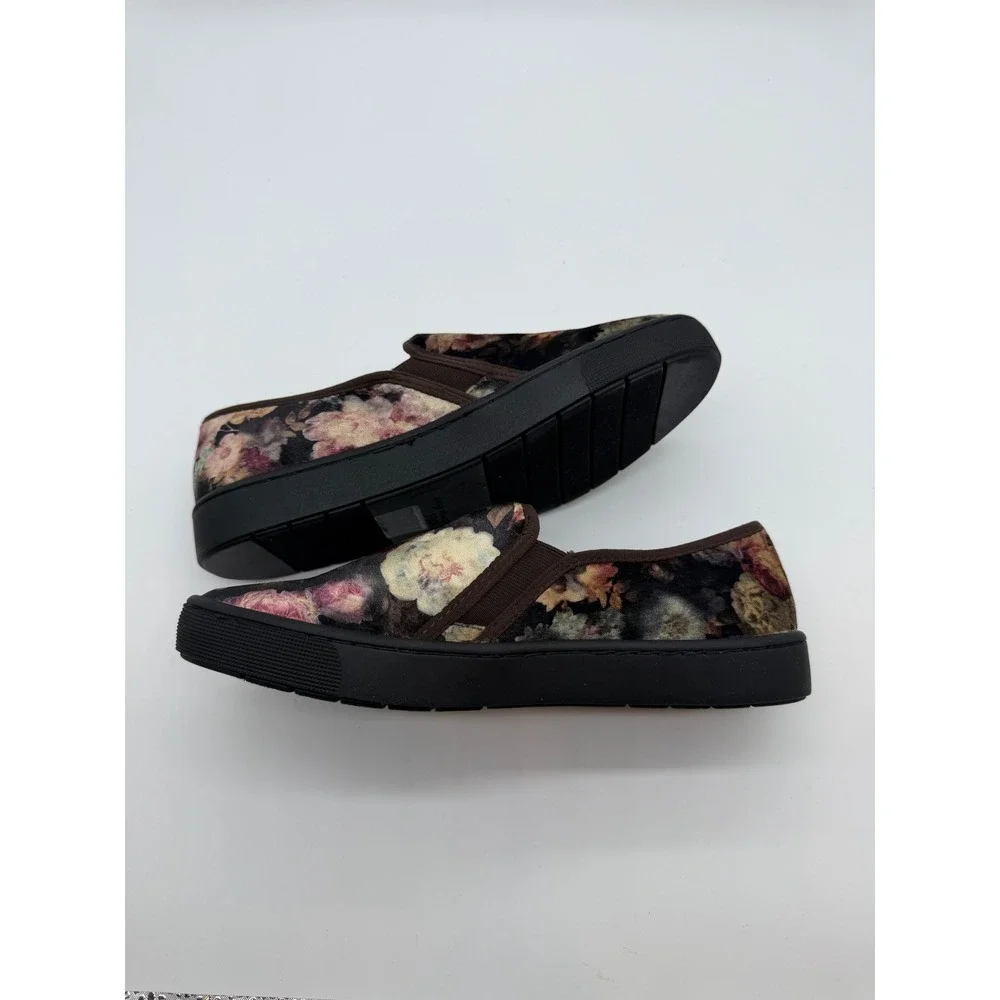 Easy Street Sport Plaza Womens 6 M Floral Velvet Slip On Sneakers Black